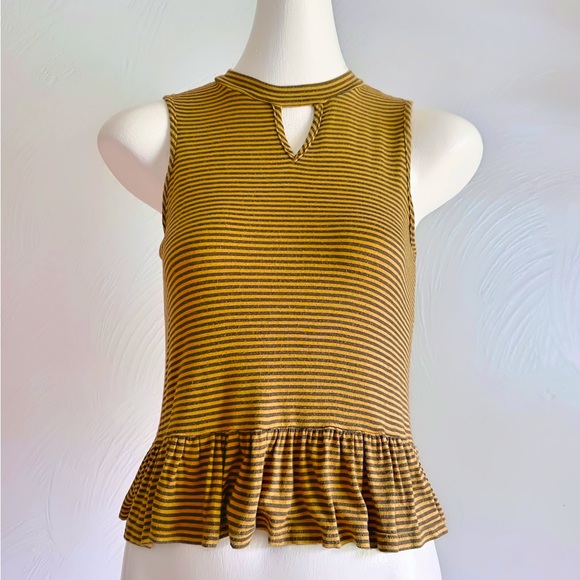 Adorable Soprano Tank w/ Bow Open Back Detail & Peplum Style Size 16 Junior Girl - Picture 1 of 8